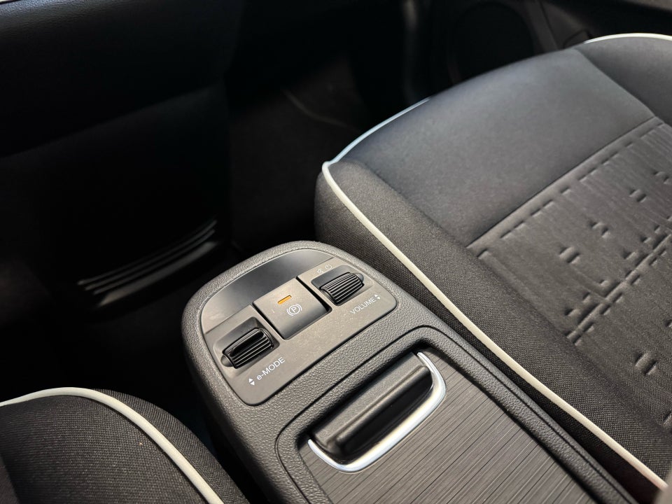 Fiat 500e 42 Icon 3+1 4d