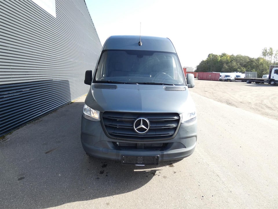 Mercedes Sprinter 317 2,0 CDi A4 Kassevogn aut. RWD