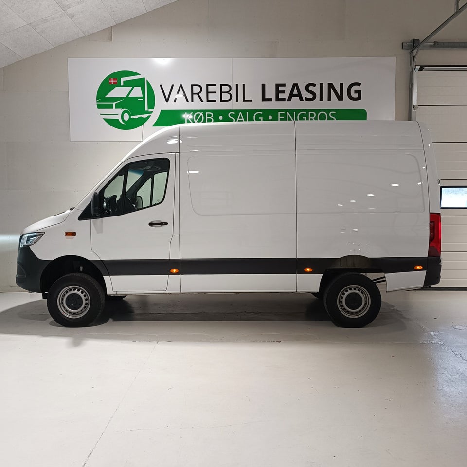Mercedes Sprinter 319 2,0 CDi A2 Kassevogn PRO aut. 4x4