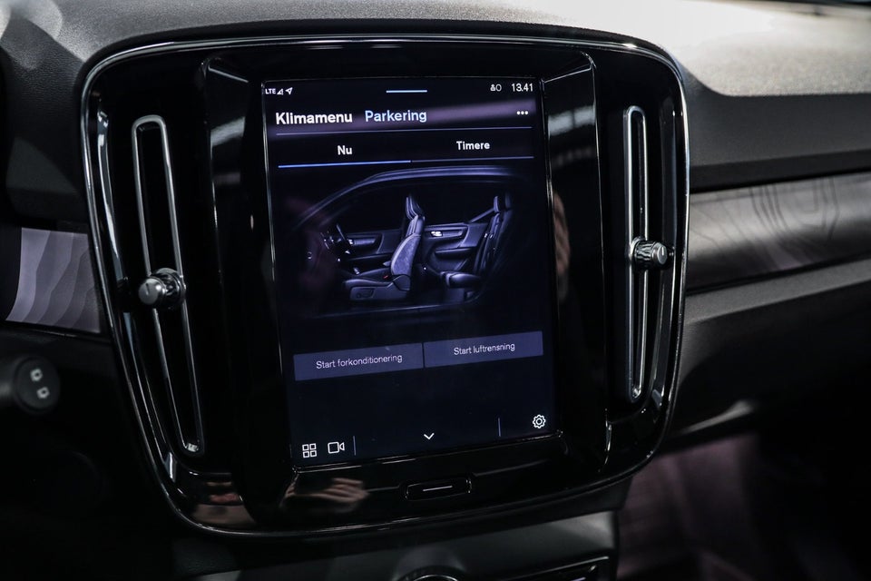 Volvo XC40 P6 ReCharge Ultimate 5d