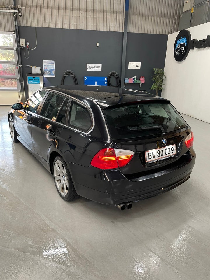 BMW 325i 3,0 Touring 5d