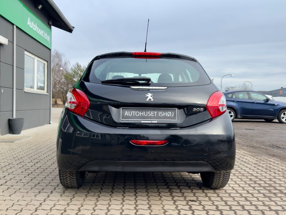 Peugeot 208 1,0 VTi Access 5d