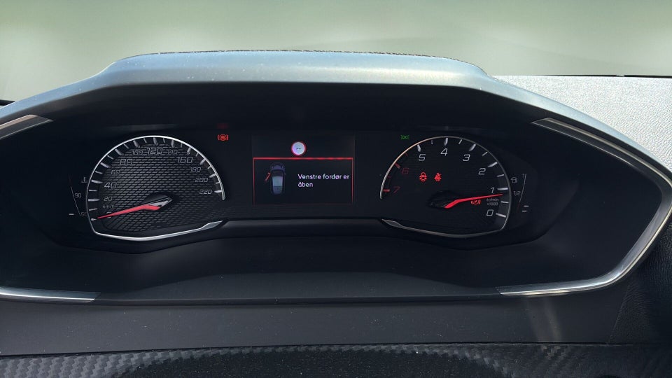 Peugeot 208 1,2 PureTech 100 Platin Pack 5d