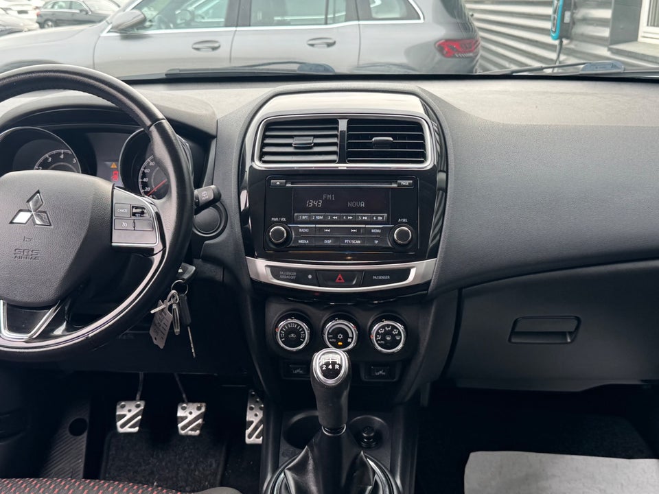 Mitsubishi ASX 1,6 Intense 5d