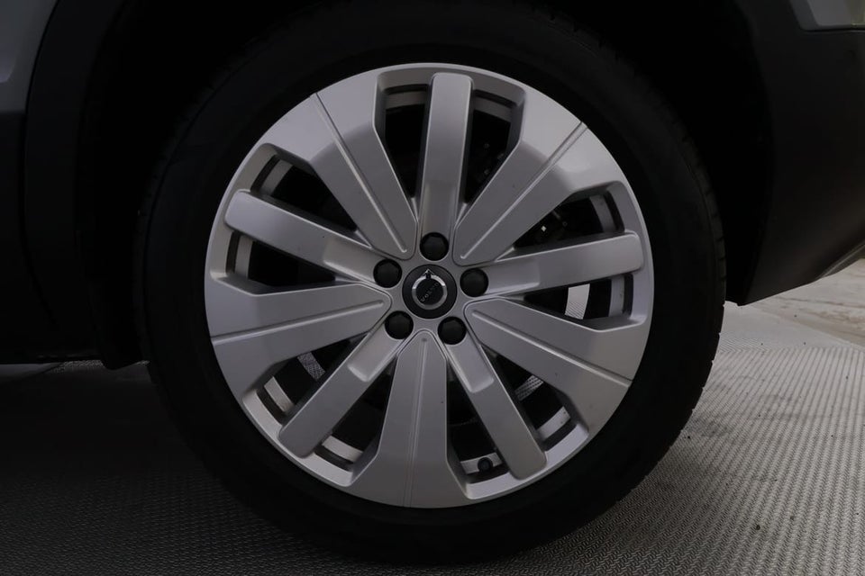 Volvo EX40 Extended Range Core 5d