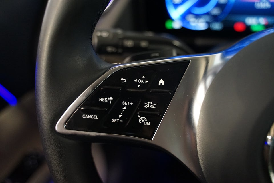 Mercedes EQA250+ Progressive 5d
