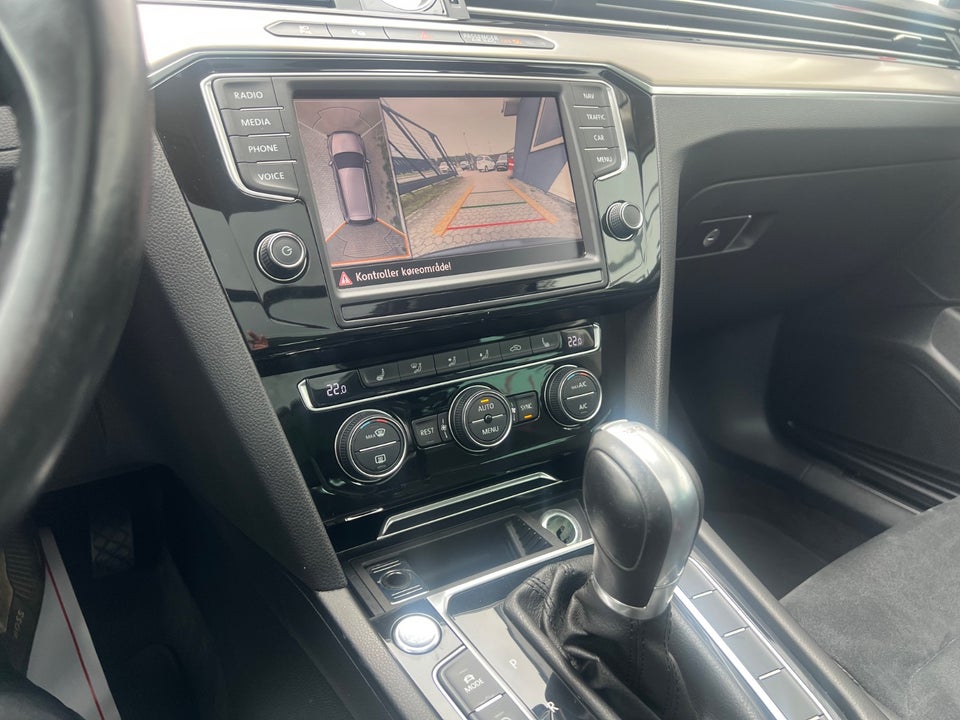 VW Passat 2,0 TDi 150 Highline+ Variant DSG 5d