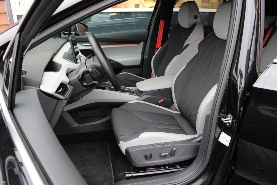 Skoda Elroq 85 iV Lodge 5d