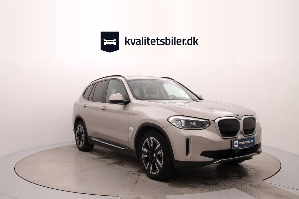 BMW iX3 Charged 5d