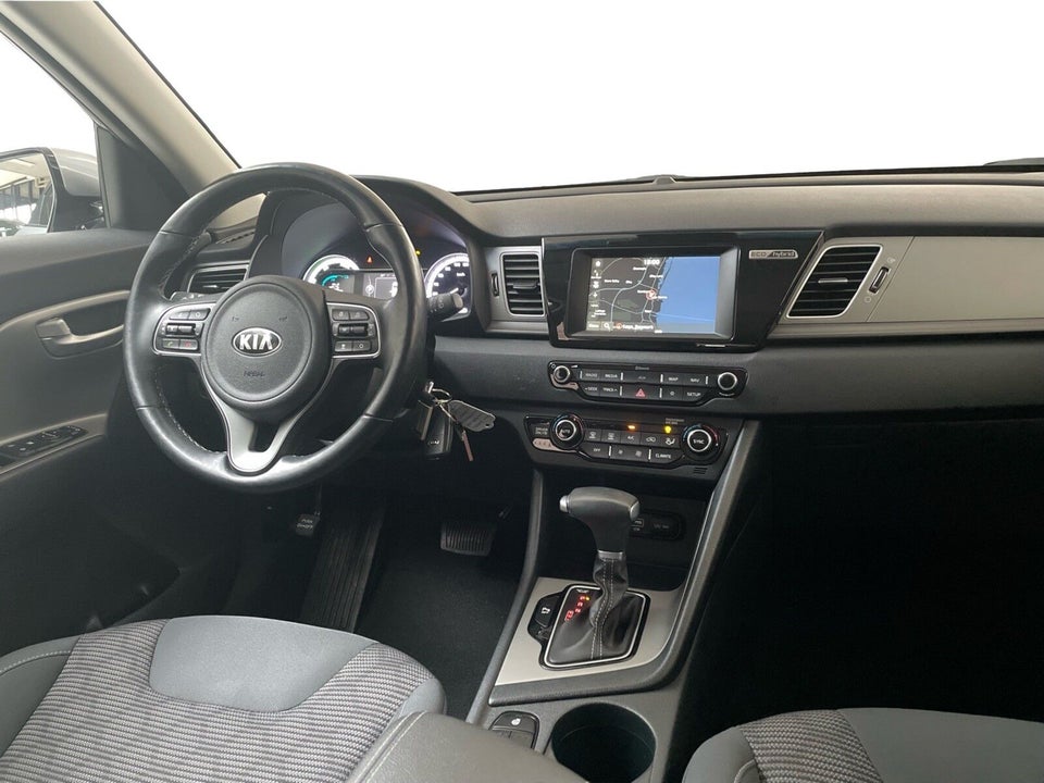 Kia Niro 1,6 HEV Attraction DCT 5d