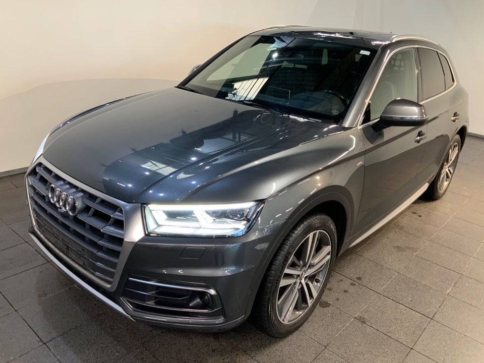 Audi Q5 2,0 TDi 190 S-line quattro S-tr. Van 5d