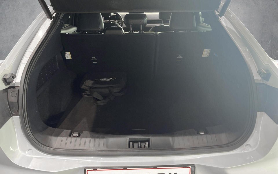 Ford Mustang Mach-E 91 Premium Extended Range AWD 5d
