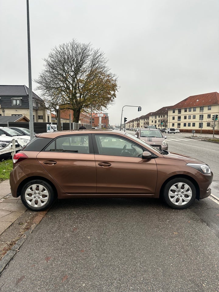 Hyundai i20 1,25 Active 5d