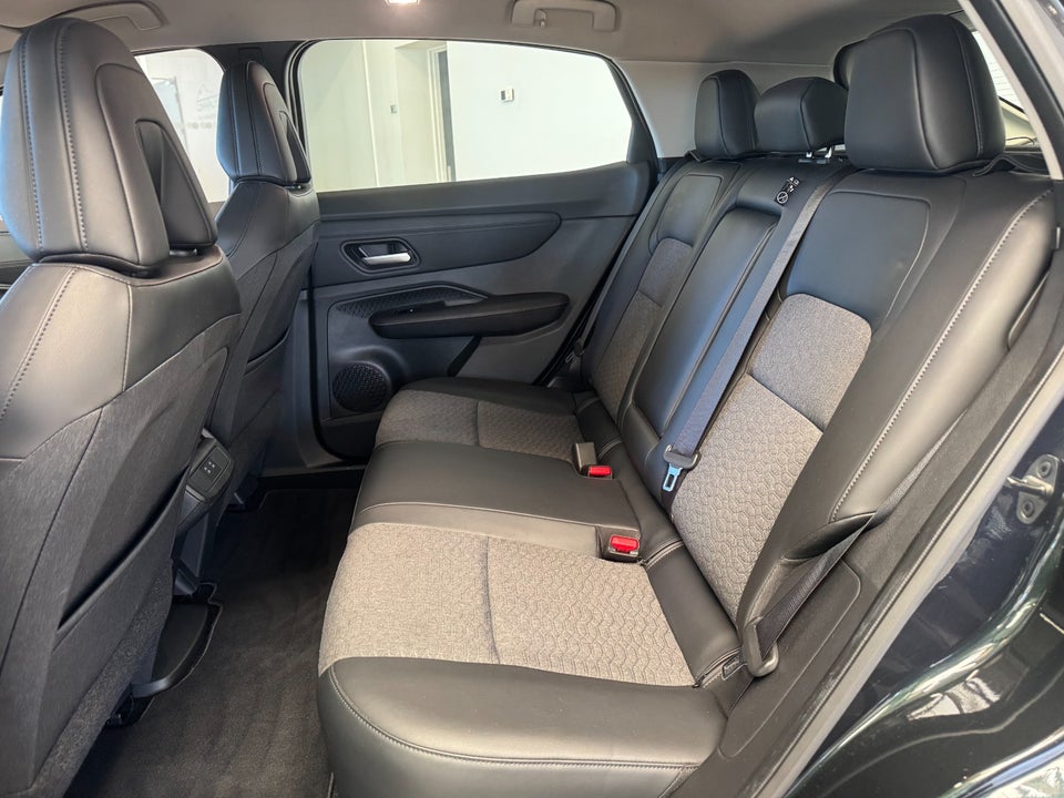 Nissan Ariya 63 Engage 5d