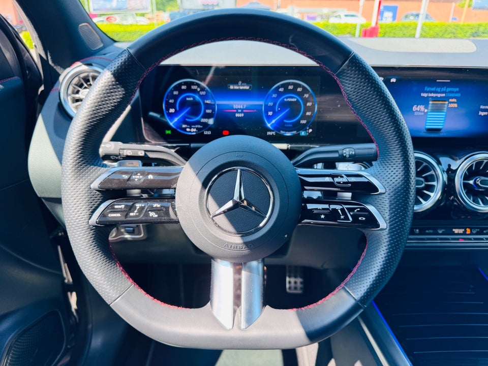 Mercedes EQA250+ AMG Advance 5d