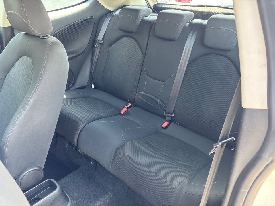 Alfa Romeo MiTo 1,3 JTDm 85 Distinctive 3d