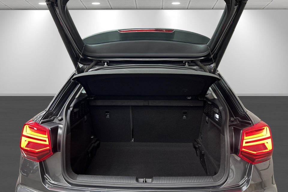Audi Q2 35 TFSi S-line S-tr. 5d