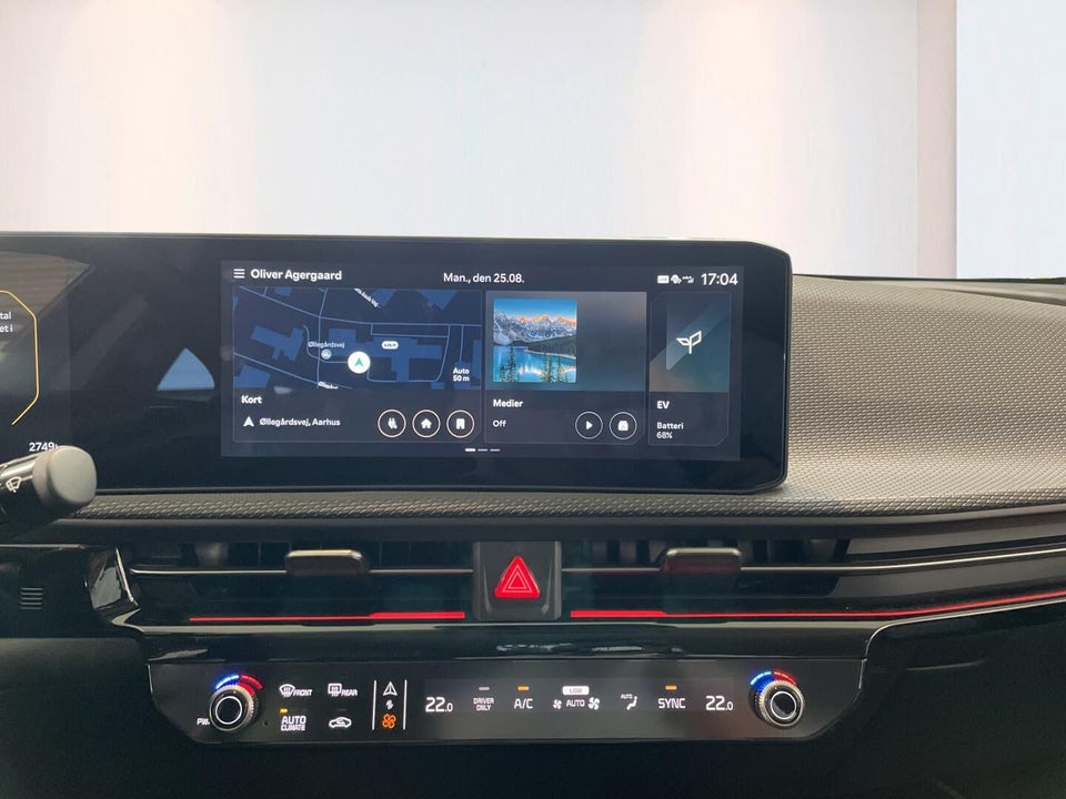 Kia EV6 84 Long Range Upgrade 5d