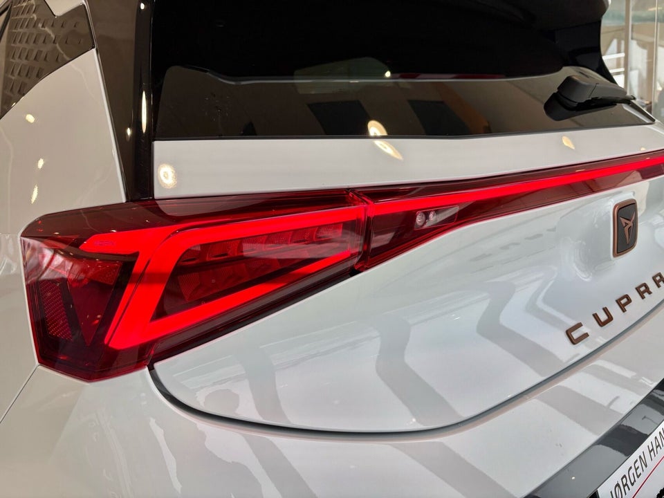 Cupra Born 77 e-Boost 5d