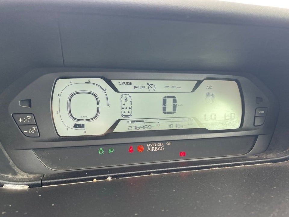 Citroën Grand C4 Picasso 1,6 e-HDi 115 Attraction 5d