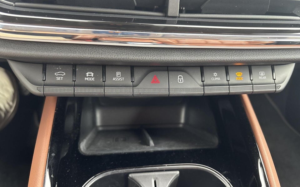 Skoda Enyaq 80 iV Selection Suite 5d