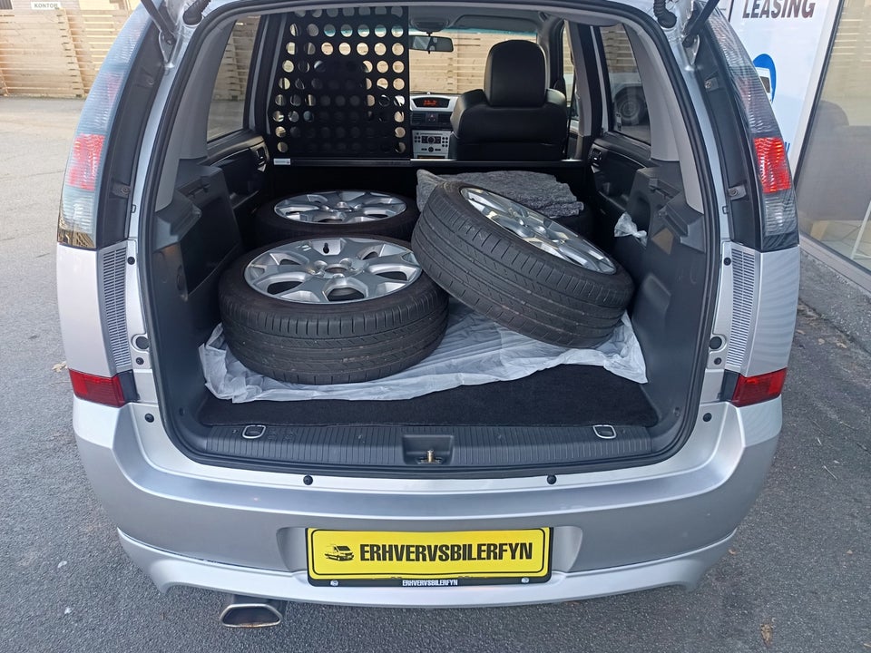 Opel Meriva 1,6 OPC Activan 5d