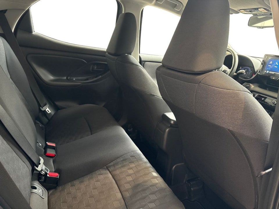 Toyota Yaris 1,5 Hybrid Style Comfort e-CVT 5d