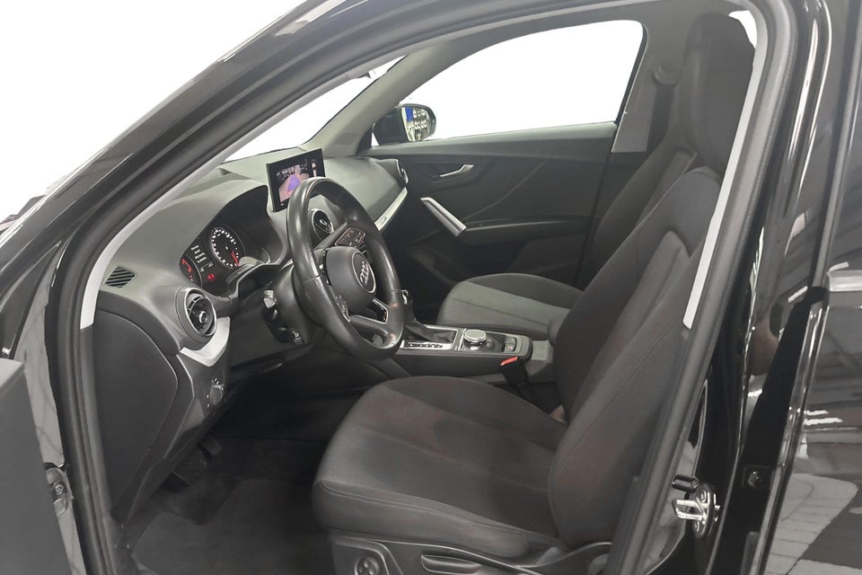 Audi Q2 35 TFSi Prestige S-tr. 5d