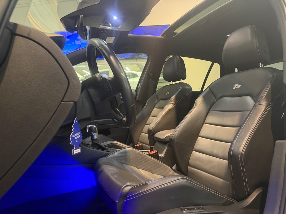 VW Golf VII 2,0 R DSG 4Motion 5d