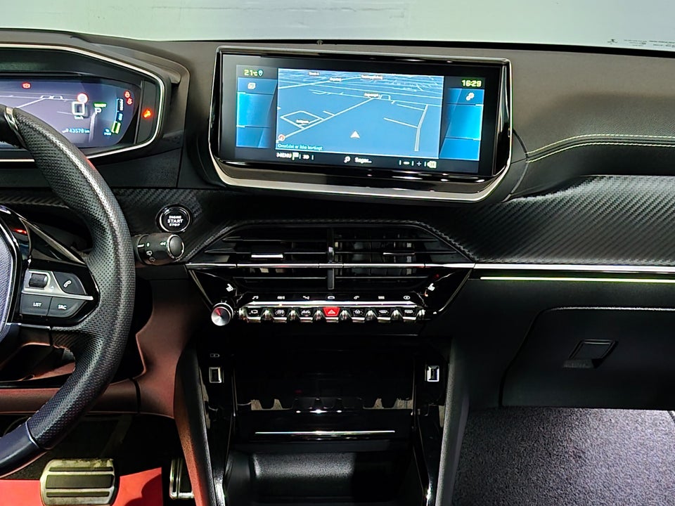 Peugeot e-208 50 GT Pack 5d