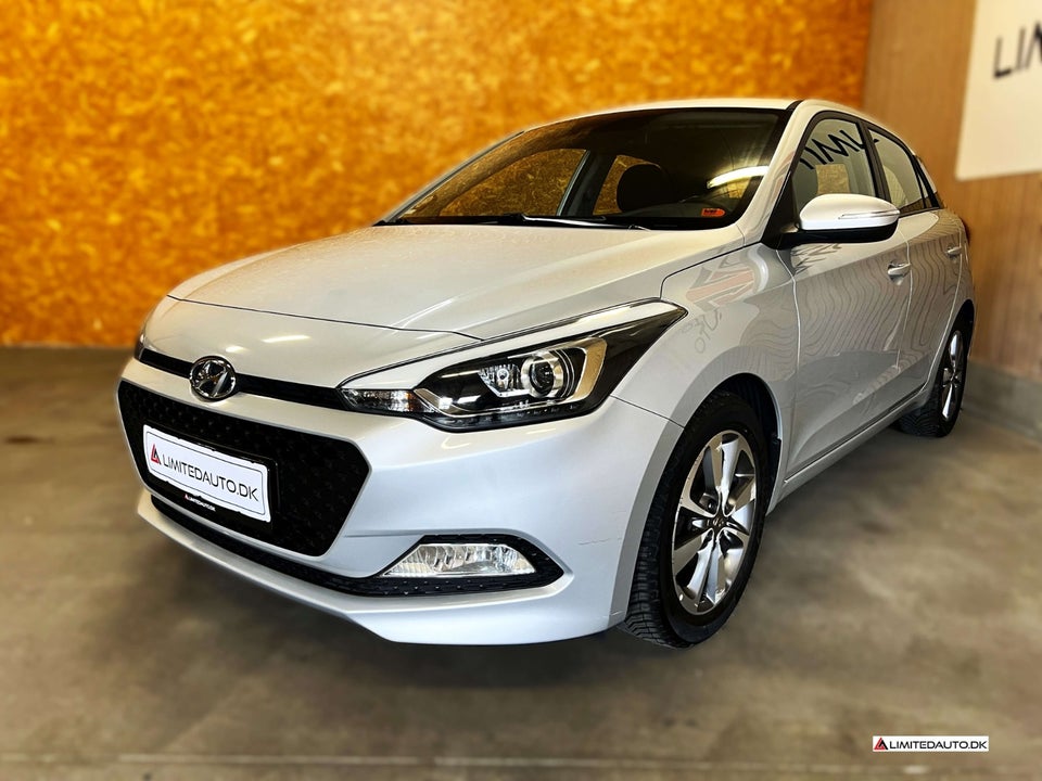 Hyundai i20 1,25 Premium 5d