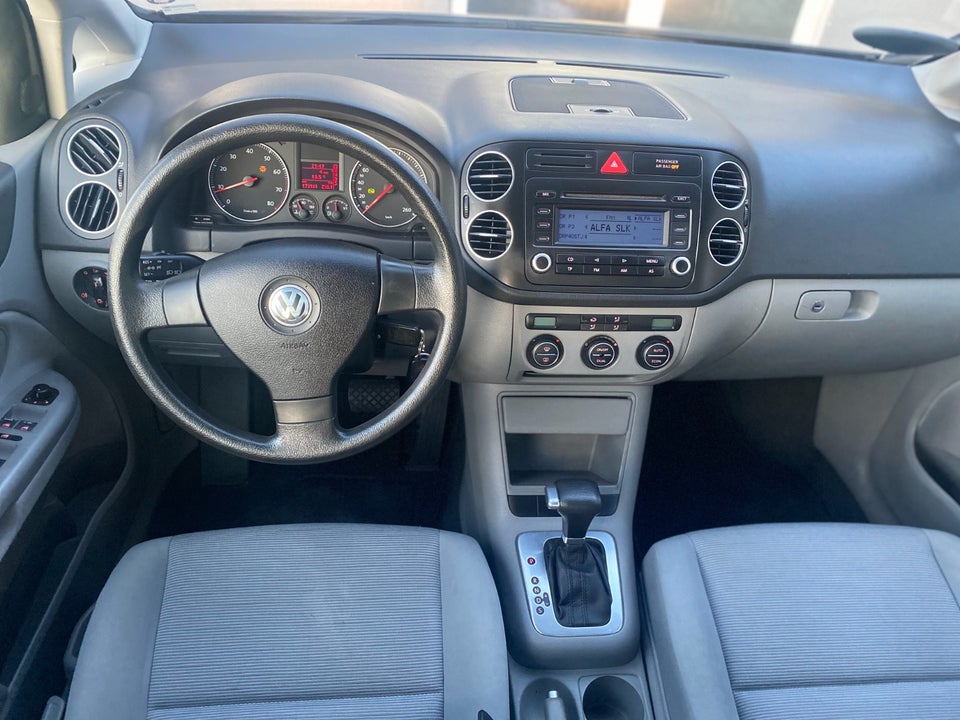 VW Golf Plus 1,6 FSi Sportline Tiptr. 5d