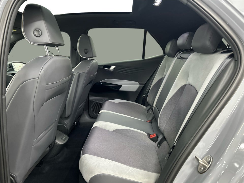 VW ID.3 58 Pro Performance Tech 5d