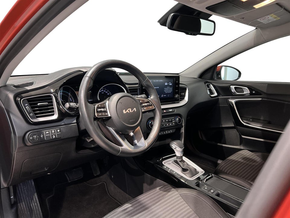 Kia XCeed 1,6 PHEV Prestige DCT 5d