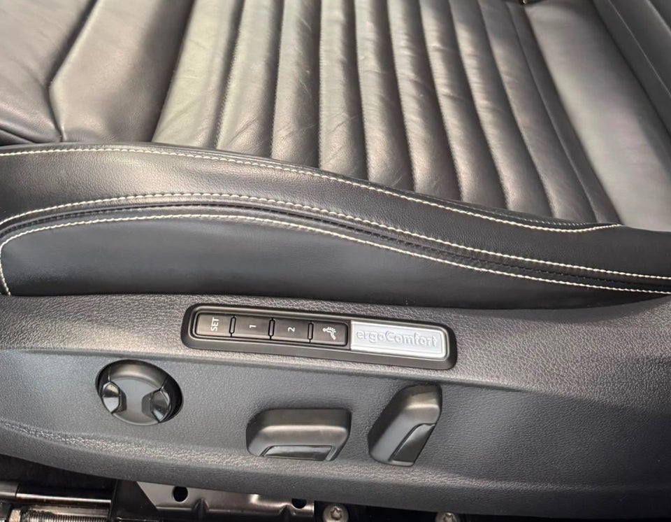 VW Passat 1,4 GTE DSG 4d