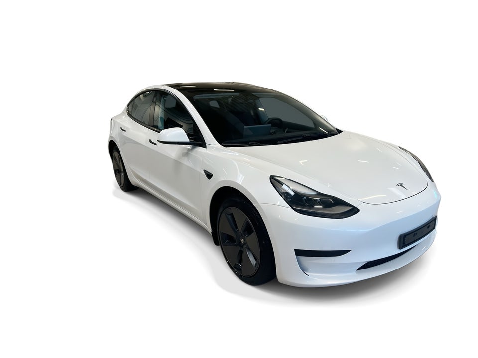 Tesla Model 3 Standard Range+ RWD 4d