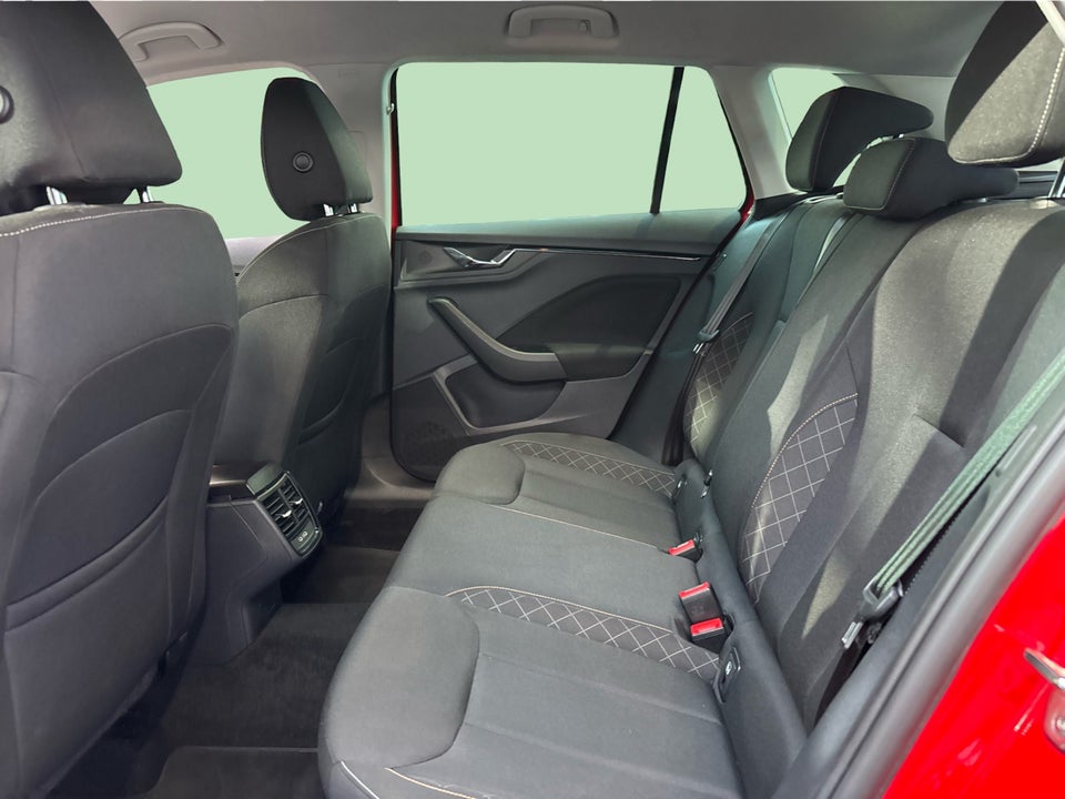 Skoda Kamiq 1,0 TSi 110 Ambition DSG 5d