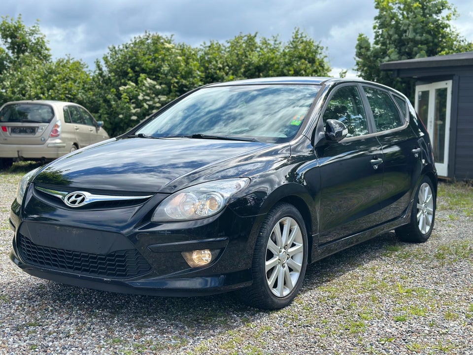 Hyundai i30 1,4 CVVT Comfort 5d