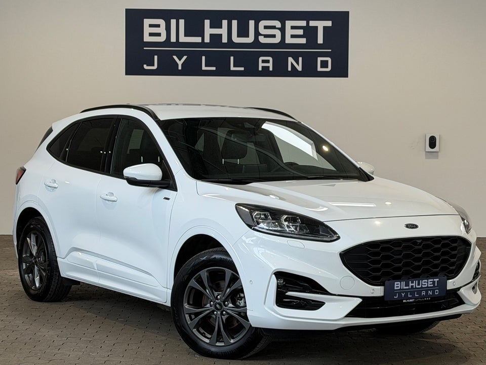 Ford Kuga 2,5 PHEV ST-Line X CVT 5d