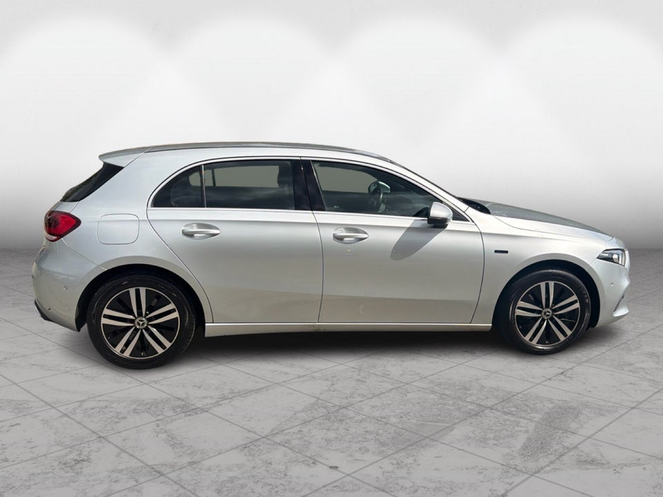 Mercedes A250 e 1,3 Advantage aut. 5d