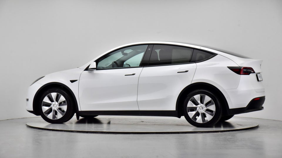 Tesla Model Y Long Range AWD 5d