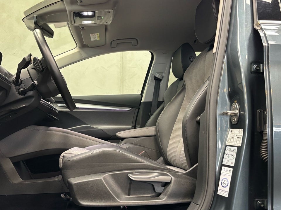 Skoda Enyaq 80 iV Loft 5d