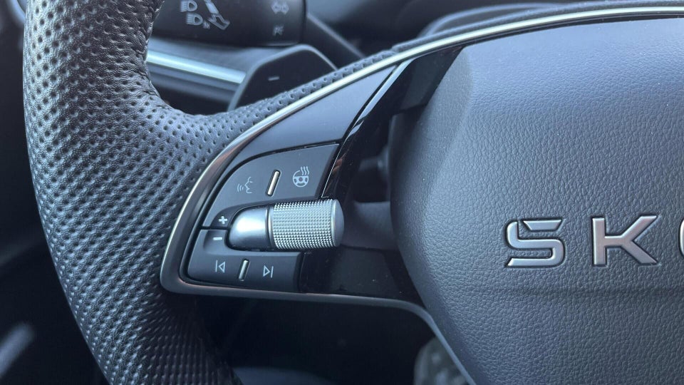 Skoda Elroq 60 iV Sportline Premium 5d