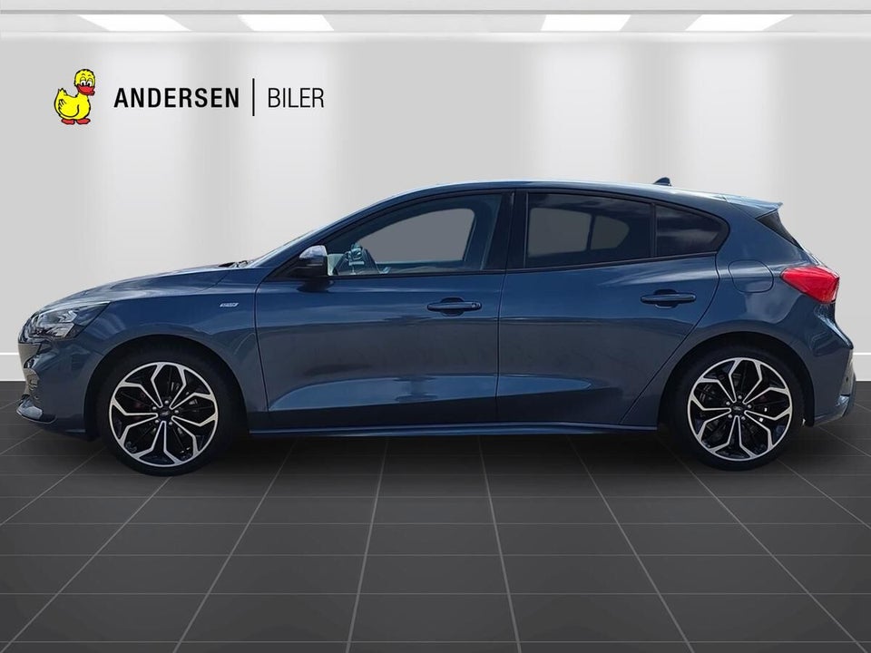 Ford Focus 1,0 EcoBoost mHEV ST-Line X 5d