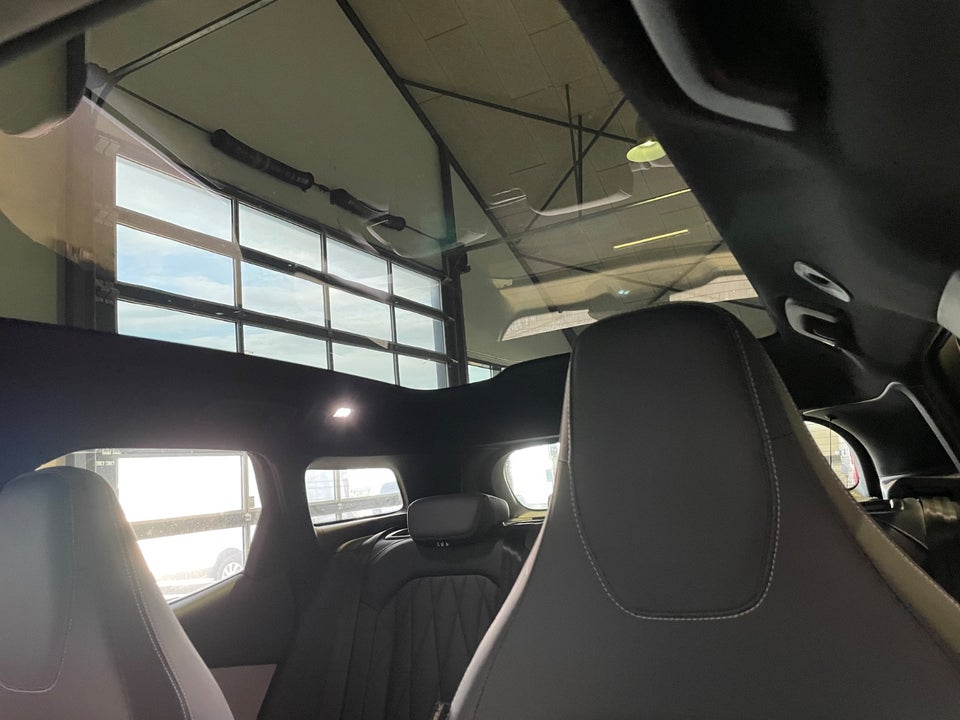 Ford Explorer 82 Premium Extended Range 5d