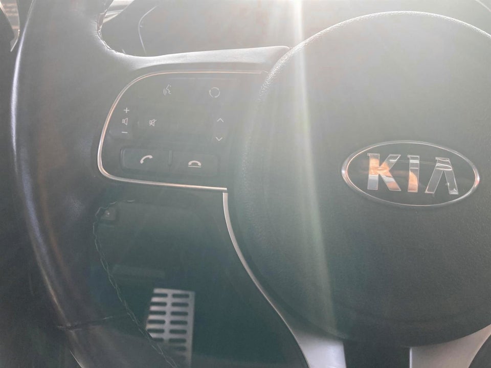 Kia Niro 1,6 PHEV Advance DCT 5d