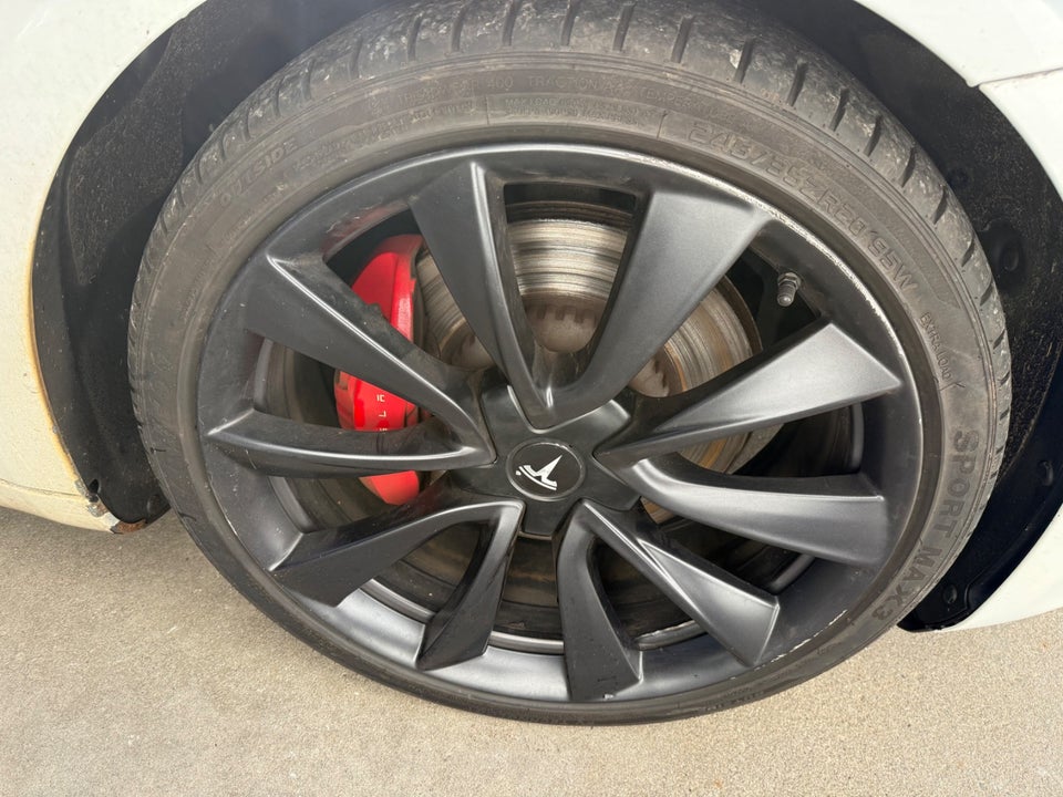 Tesla Model 3 Performance AWD 4d