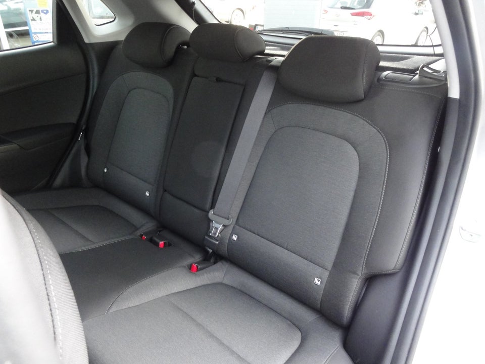 Hyundai Kona 64 EV Advanced 5d