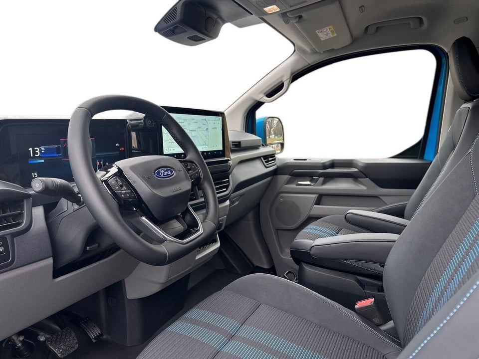 Ford E-Transit Custom 340L 64 Sport