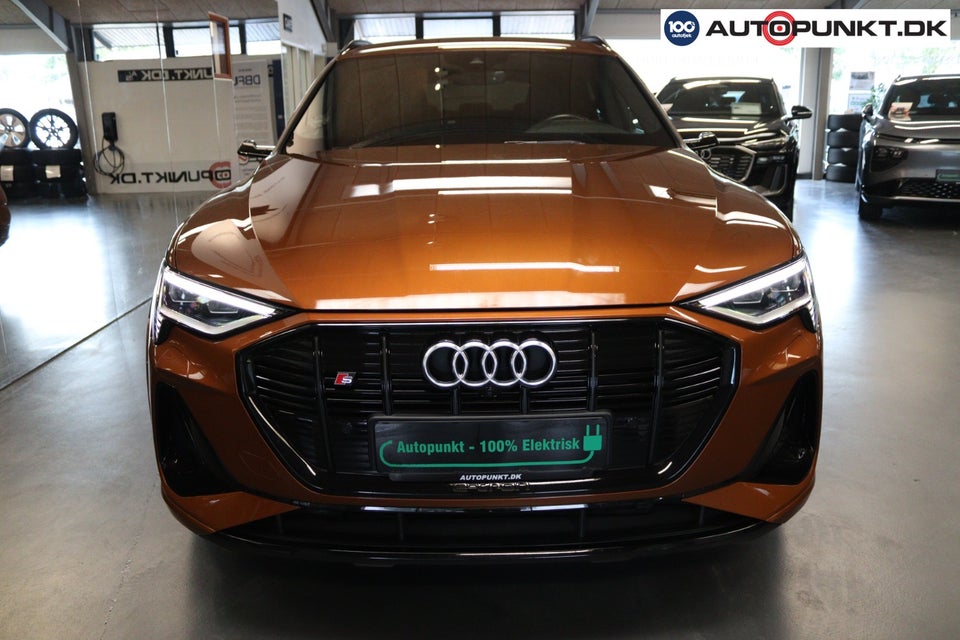 Audi e-tron S quattro 5d